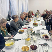 Świąteczna atmosfera i wspólne życzenia. Wigilia seniorów w Czemlewie